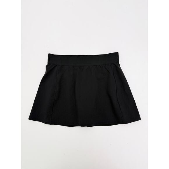 Aritzia TNA black athletic skirt - size medium - Picture 3 of 6